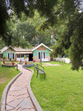 GREEN CASA OOTY(FAMILIES ONLY)